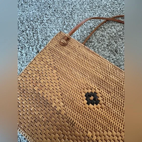 Handwoven Rattan Bali Ata Bag Purse Rectangular Basket Bag - Picture 9 of 17